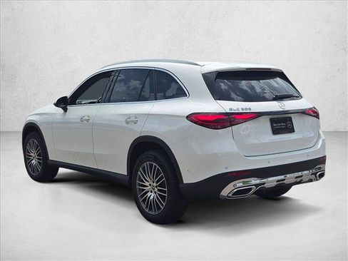 Used 2026 Mercedes-Benz GLC 300 image 8