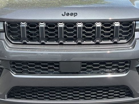 New 2026 Jeep Grand Cherokee L Limited AWD/4WD image 48