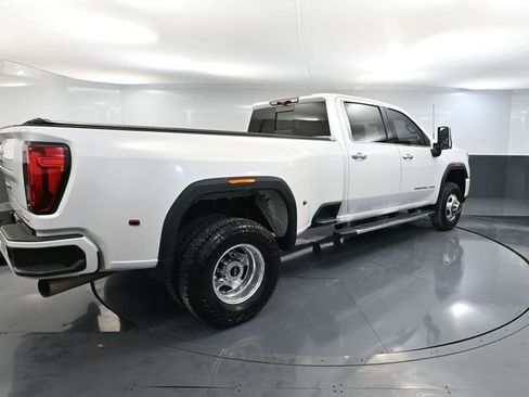 Used 2021 GMC Sierra 3500 Denali w/ Denali Ultimate Package image 6