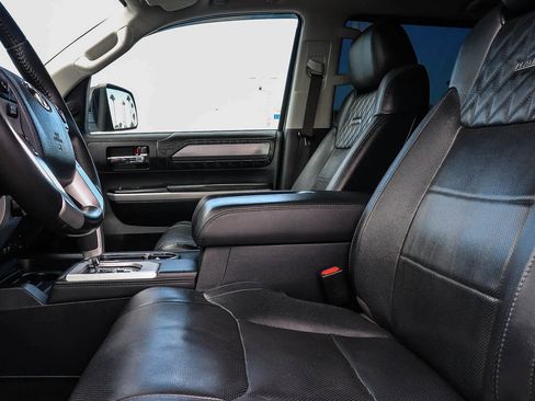 Used 2020 Toyota Tundra Platinum AWD/4WD image 28