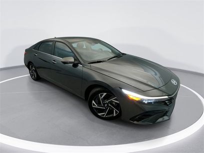 Used 2024 Hyundai Elantra Limited