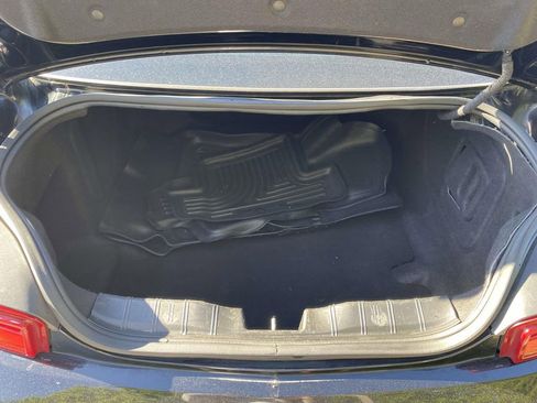 Used 2017 Chevrolet Camaro LT RWD image 28