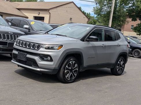 Used 2023 Jeep Compass Limited AWD/4WD image 6