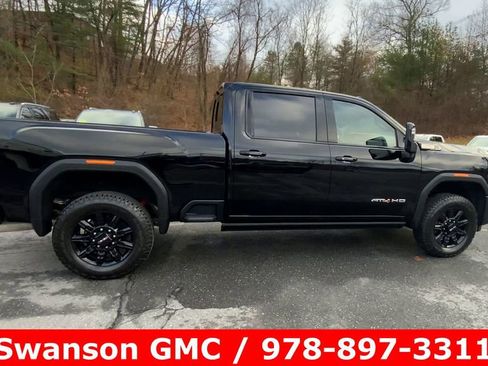 New 2026 GMC Sierra 2500 AT4 w/ AT4 Preferred Package image 10