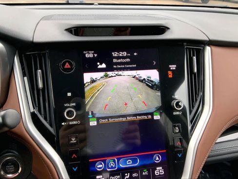 Used 2022 Subaru Outback Touring image 28