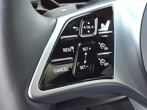 Certified 2025 Mercedes-Benz C 300 Sedan image 9