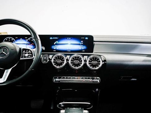 Certified 2023 Mercedes-Benz CLA 250 image 13