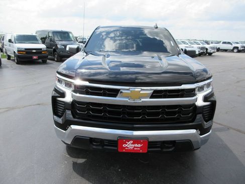Certified 2023 Chevrolet Silverado 1500 LT AWD/4WD image 11