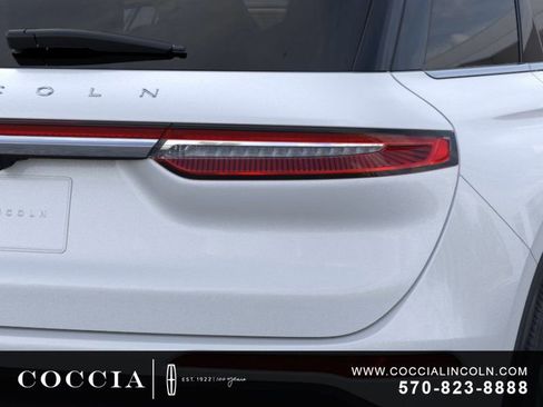 New 2026 Lincoln Corsair Premiere AWD/4WD image 21