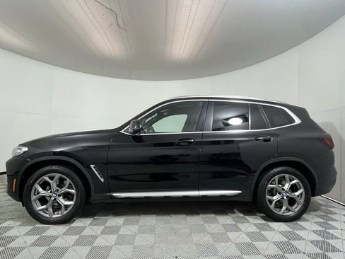 Used 2024 BMW X3 xDrive30i w/ Premium Package image 4