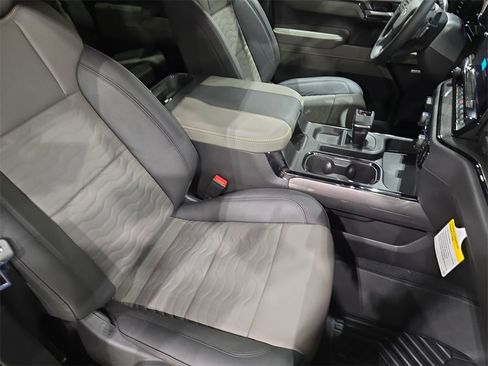 New 2026 Chevrolet Silverado 1500 ZR2 w/ ZR2 Bison Edition image 10