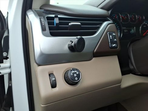 Used 2018 Chevrolet Tahoe Premier image 8