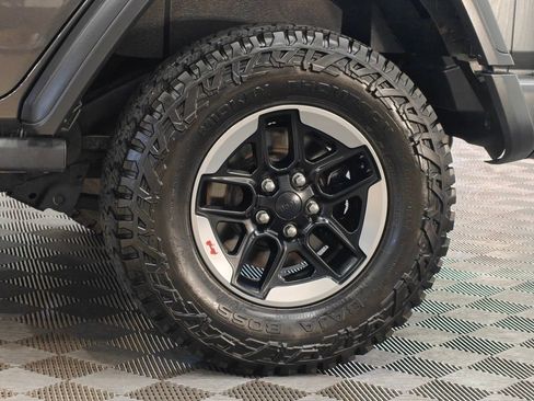 Used 2018 Jeep Wrangler Unlimited Rubicon AWD/4WD image 62