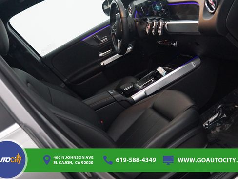 Used 2021 Mercedes-Benz GLB 250 image 8