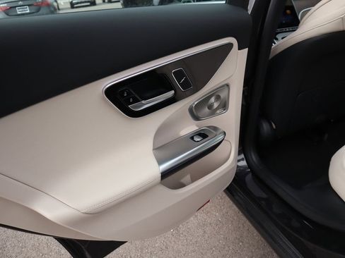 New 2026 Mercedes-Benz C 300 4MATIC Sedan image 19