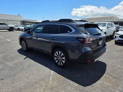Used 2023 Subaru Outback Limited AWD/4WD image 5