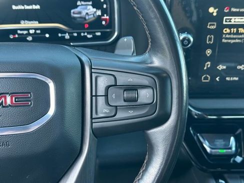 Used 2022 GMC Sierra 1500 AT4 w/ AT4 Premium Package AWD/4WD image 5