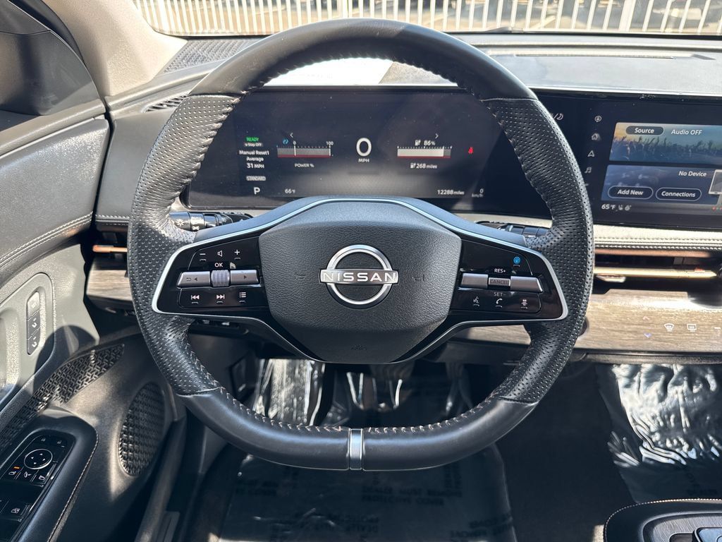 Used 2024 Nissan Ariya AWD image 14