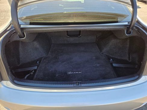 Used 2012 Lexus IS 250 w/ F-Sport Pkg w/Summer Tires RWD image 13