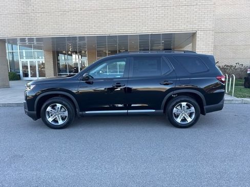 Certified 2026 Honda Pilot EX-L image 1