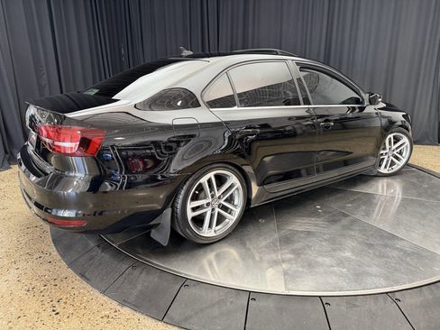 Used 2017 Volkswagen Jetta SEL image 7