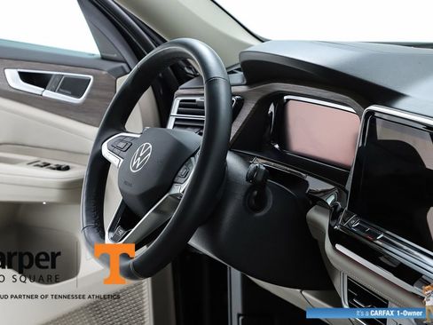 Used 2025 Volkswagen Atlas SEL Premium R-Line AWD/4WD image 74