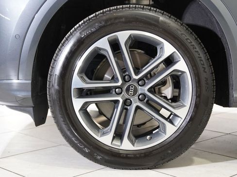 Used 2025 Audi Q5 Premium Plus w/ Premium Plus image 16