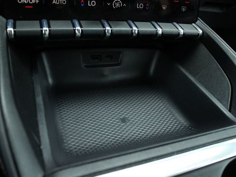 Used 2026 GMC Terrain Denali w/ LPO, Floor Liner Package AWD/4WD image 44