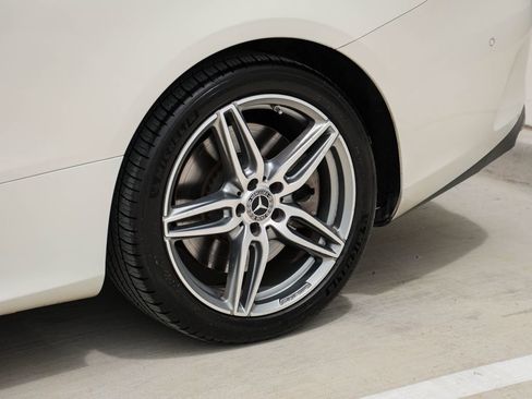 Used 2018 Mercedes-Benz E 400 4MATIC Coupe image 26