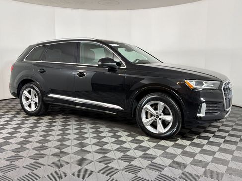 Certified 2023 Audi Q7 2.0T Premium w/ Convenience Package AWD/4WD image 6