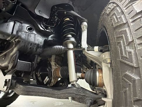 Used 2026 Ford F150 Lariat AWD/4WD image 16