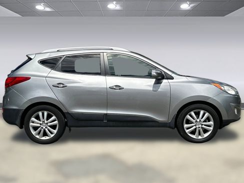 Used 2012 Hyundai Tucson Limited FWD image 7