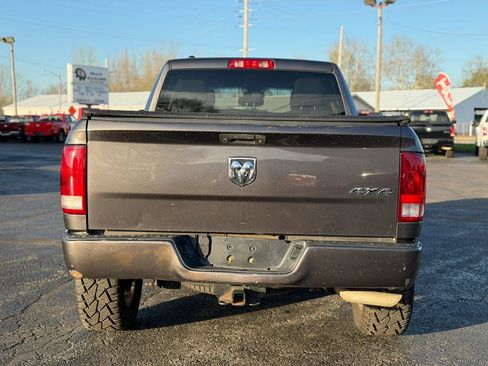 Used 2018 RAM 1500 Express AWD/4WD image 6