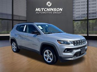 Used 2024 Jeep Compass Latitude AWD/4WD video 1