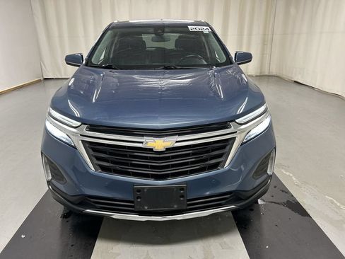 Used 2024 Chevrolet Equinox LT w/ LPO, Floor Liner Package FWD image 3