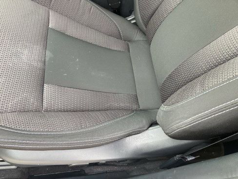 Used 2025 Subaru Outback Premium image 5