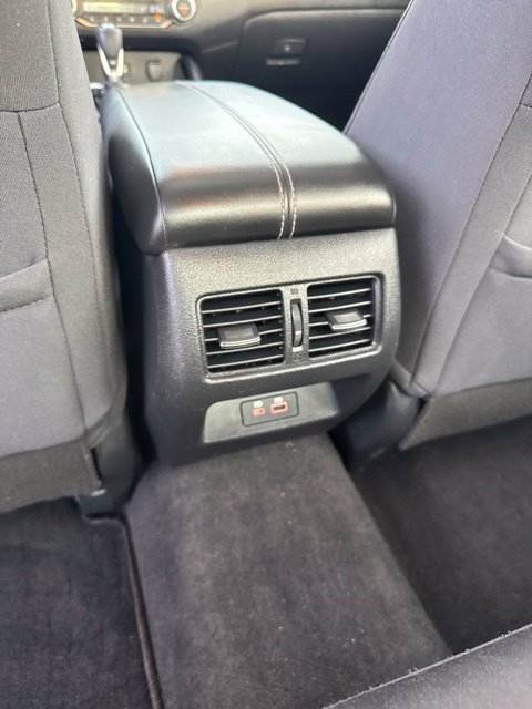 Used 2020 Nissan Altima 2.5 SV FWD image 12