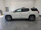 Used 2022 GMC Acadia Denali w/ Denali Technology Package image 2