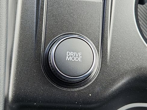 New 2026 Ford Explorer ST-Line image 17