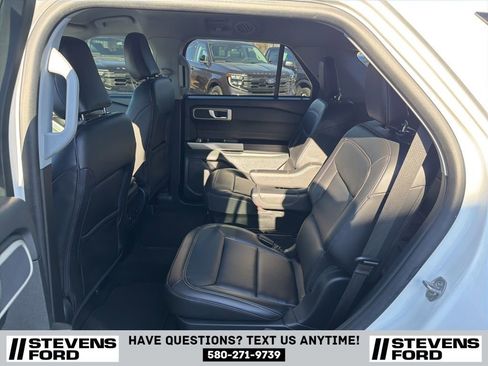 Used 2023 Ford Explorer XLT w/ Equipment Group 202A image 30