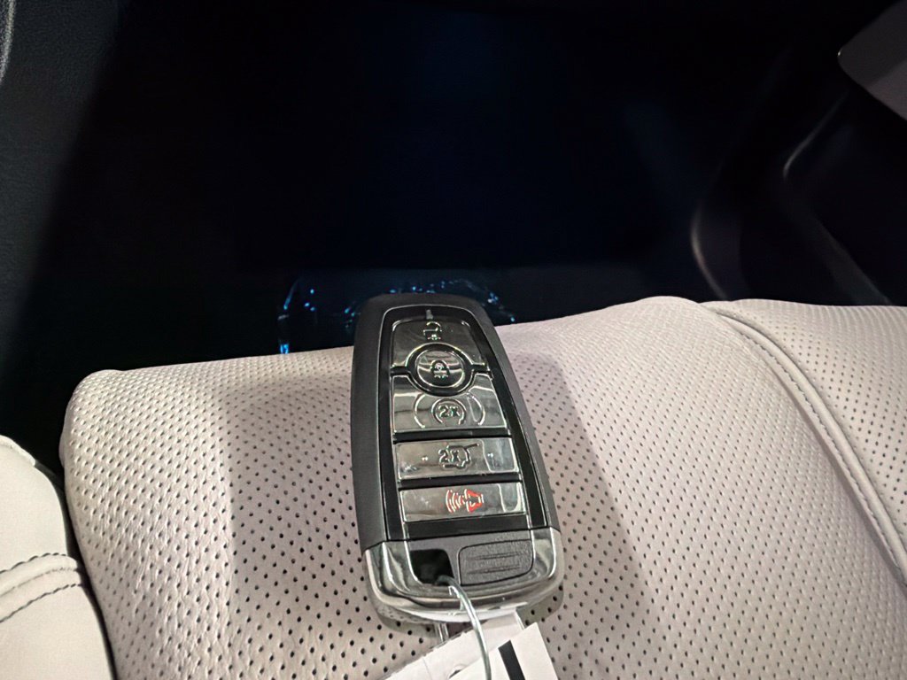 New 2026 Lincoln Aviator Reserve AWD/4WD image 42