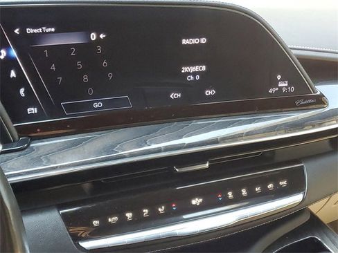 Certified 2023 Cadillac Escalade Premium Luxury w/ Performance Package image 27