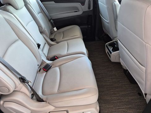 Used 2024 Honda Odyssey EX-L image 19