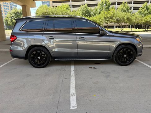 Used 2017 Mercedes-Benz GLS 450 4MATIC image 5