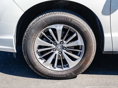 Used 2017 Acura RDX AWD w/ Advance Package image 11