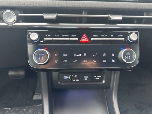 New 2025 Hyundai Tucson Limited image 25