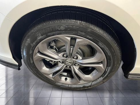 New 2026 Honda Accord EX-L image 11