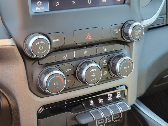 Used 2023 RAM 1500 Big Horn AWD/4WD image 8