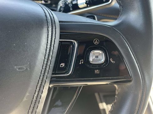 Used 2023 Lincoln Aviator Reserve AWD/4WD image 23