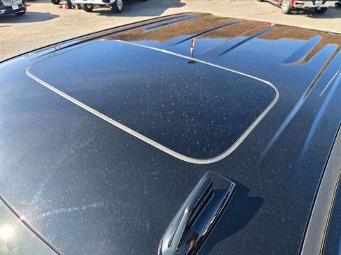 Used 2019 GMC Sierra 1500 AT4 w/ AT4 Premium Package image 23